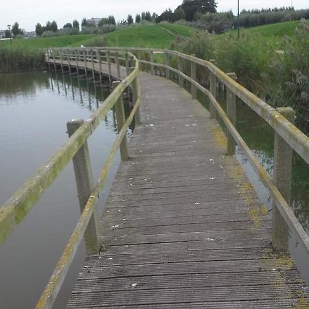 Luxueuze Stacaravan In Bredene Met Eigen Terras En Tuintje Luaran gambar