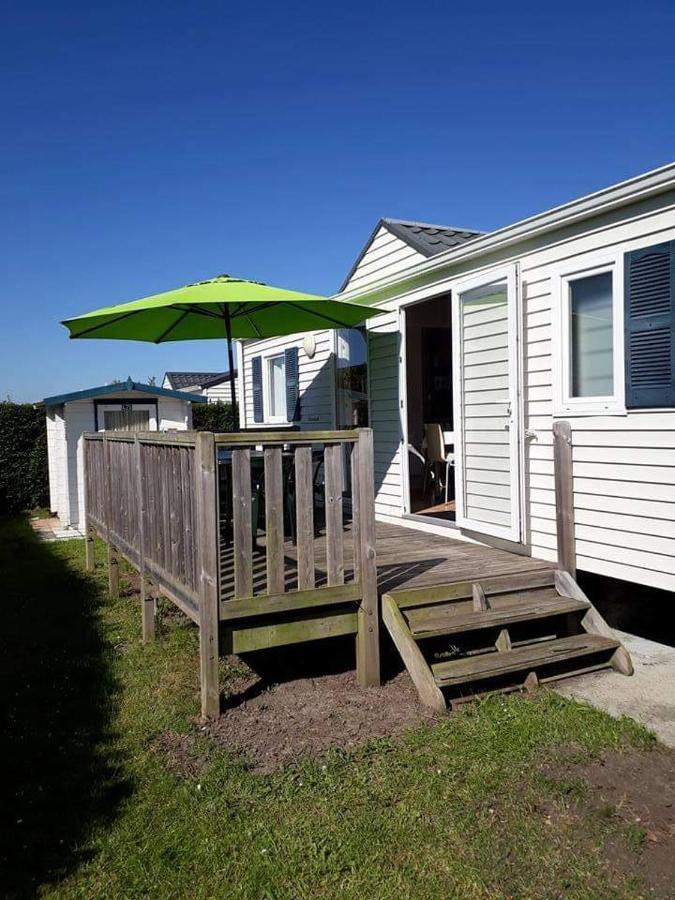 Luxueuze Stacaravan In Bredene Met Eigen Terras En Tuintje Luaran gambar