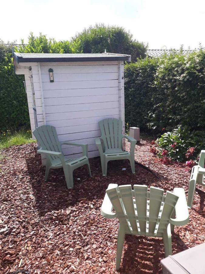 Luxueuze Stacaravan In Bredene Met Eigen Terras En Tuintje Luaran gambar